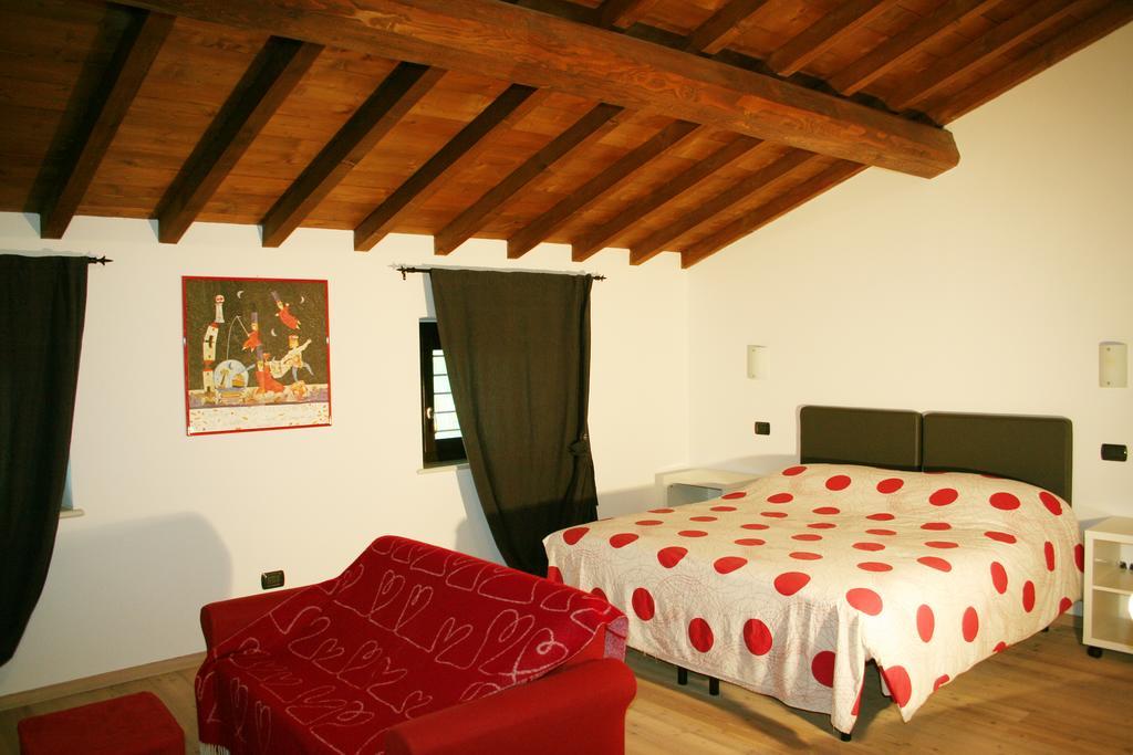 Agriturismo Nicobresaola Sommacampagna Exteriör bild